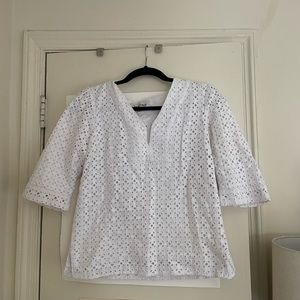 Beautiful white eyelet cotton Elizabeth McKay Blouse - size 6